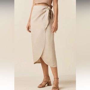 Vetta 100% linen midi wrap skirt